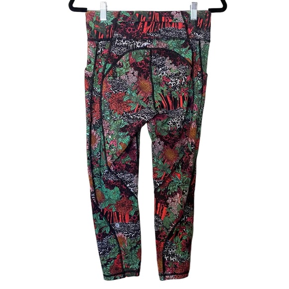 Lululemon Time To Sweat Crop *23" Zen Garden Multi sz 8 - Picture 9 of 10